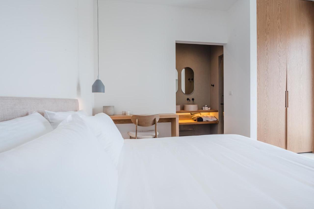 Amarelo Suites Klouvas Exteriör bild