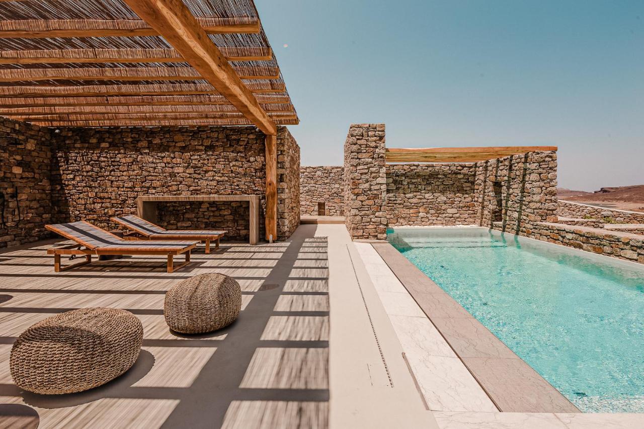 Amarelo Suites Klouvas Exteriör bild