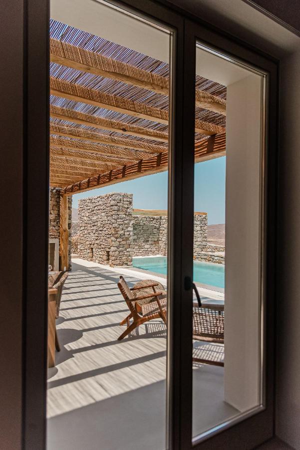 Amarelo Suites Klouvas Exteriör bild